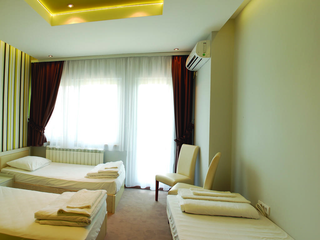 Holiday Park Cfk Vrbas Room photo